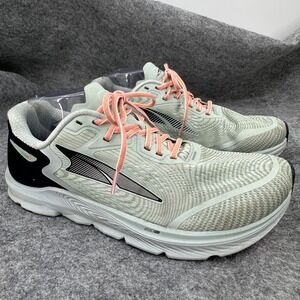 Altra Athletic Shoes in Mint and Coral